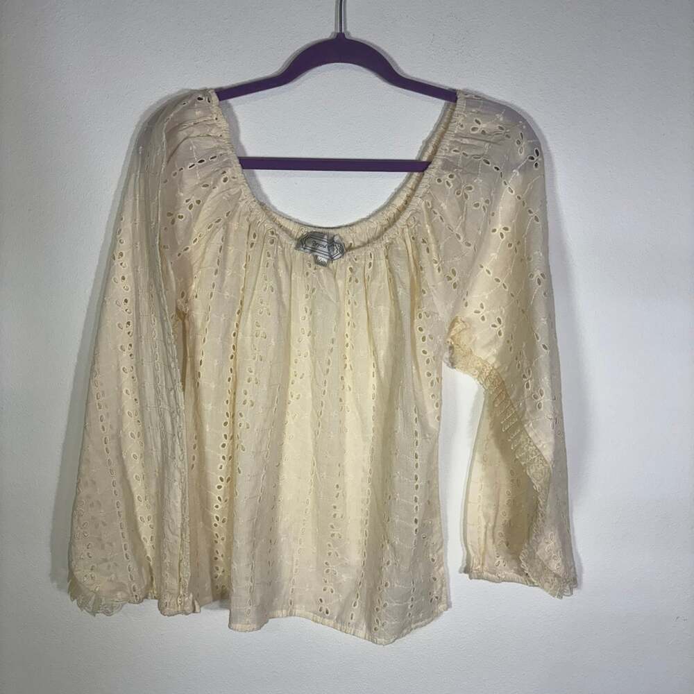 Beyond Vintage Womens XS Ivory Eyelet Embroidered Boho Peasant Blouse Cotton